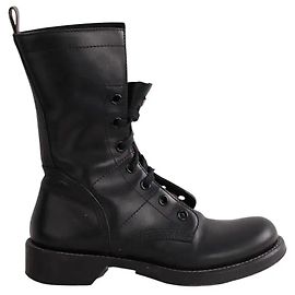 Botas de atacadores em couro preto Louis Vuitton Preto