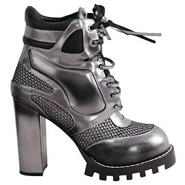 Bottines à lacets Louis Vuitton en cuir argenté Argenté