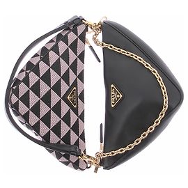 Bolso Prada Double Triangle de piel negra Negro