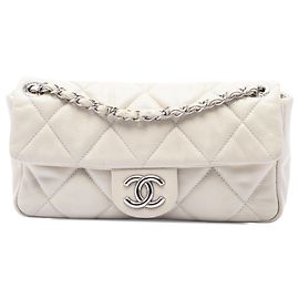 Chanel White Small Glazed Quilted Caviar Nature Flap Blanco Crudo