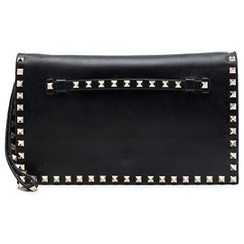 Clutch a patta Rockstud in pelle nera Valentino Nero