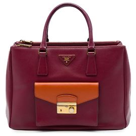 Sac Satchel Prada Galleria Double Zip Front Pocket en cuir Saffiano bicolore rouge Rouge Bordeaux