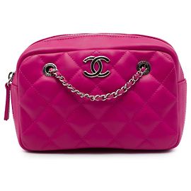 Borsa Chanel Coco Rain Camera Bag in pelle d'agnello gommata matelassé Small CC Rosa Rosa