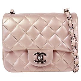 Borsa a tracolla Chanel in pelle rosa metallizzato Argento