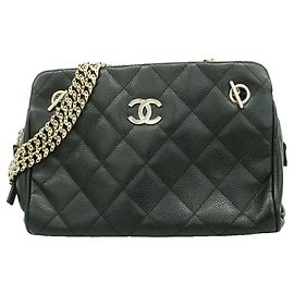 Bolsa de Ombro Chanel Matelassé com Corrente em Couro Caviar Preto Preto