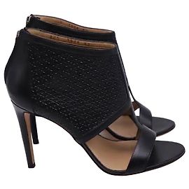 Salvatore Ferragamo Salvatorre Ferragamo Pacella Open-Toe Heels aus schwarzem Leder Schwarz