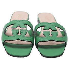 Sandali slide Gucci Interlocking G Cut-out in pelle verde Verde