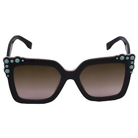 Fendi FF0260/S Square-Framed Sunglasses in Black Acetate Black