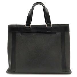 Pasta Louis Vuitton Taiga Kasbek PM Cinza