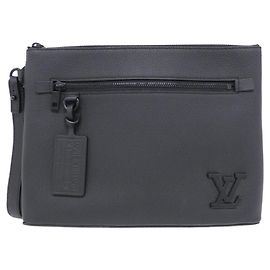Louis Vuitton LV Aerogram Takeoff Handtaschen-Etui Schwarz