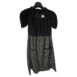 Chanel Vestido preto com mangas bufantes e saia texturizada Preto Multicor