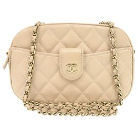 Borsa a tracolla con catena Chanel Coco Mark Matelassé Beige Beige