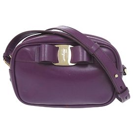 Bolsa de ombro em couro roxo Salvatore Ferragamo Roxo
