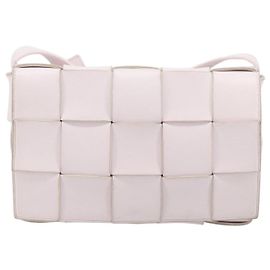 Bottega Veneta Cassette Maxi Intrecciato Leather Small Rosa