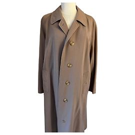 Burberrys beige wool raincoat Beige