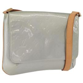 LOUIS VUITTON Monogram Vernis Thompson Street Bag Gris M91008 LV Auth ep16389V Gris