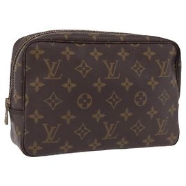 LOUIS VUITTON Monogram Trousse Toilette 23 Clutch Bag M47524 LV Auth 208129A Monograma
