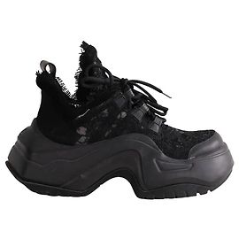 Louis Vuitton Baskets Arclight 2.0 platforme noires Noir