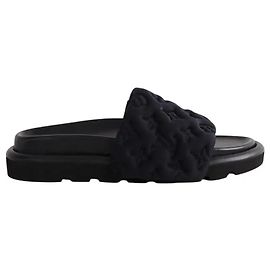 Louis Vuitton Mules Pool Pillow negras Negro