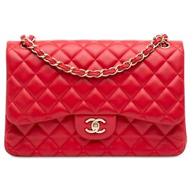 Bolsa de ombro Chanel Jumbo Classic Double Flap em pele de cordeiro vermelha Vermelho
