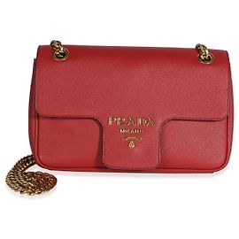 Bolsa de Ombro com Aba Prada Red Saffiano Pattina Vermelho