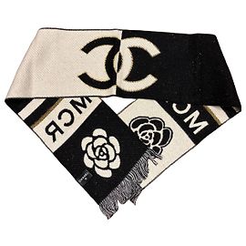 Bufanda Chanel CC Camelia de Cachemira y Lana Negro Blanco Dorado