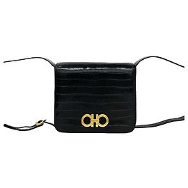 Bolsa de Ombro em Couro Salvatore Ferragamo Vintage com Ferragens Gancini Preto