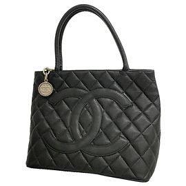 Bolso Tote Chanel de piel de becerro granulada negra Negro