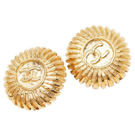 Pendientes redondos vintage Chanel Coco Mark Dorado
