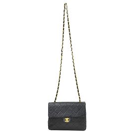 Chanel Black Small Square Quilted Lambskin Flap Nero