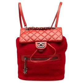 Chanel Mountain Rucksack klein aus Shearling und glasiertem Kalbsleder in Rot Rot