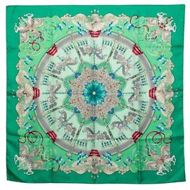 Hermès Lenço de seda Hermes Luna Park Multicor Verde