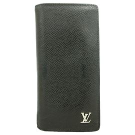 Louis Vuitton Taiga Portefeuille Brazza Long Wallet Grey