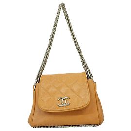 Bolsa de Ombro com Corrente Chanel Matelassé Bege