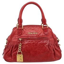 Miu Miu Coffer Convertible Satchel Matelassé Leder Medium Rot