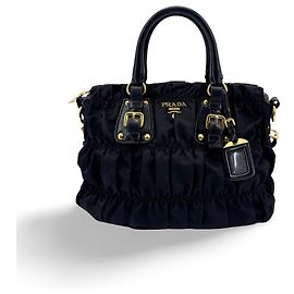 Prada Gaufre Convertible in pelle e Tessuto Large Nero