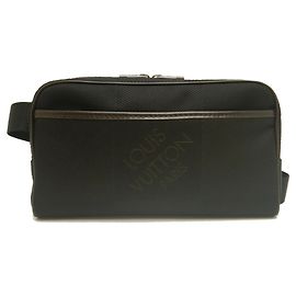 Bolsa Acrobat Sling Louis Vuitton Damier Geant Preto