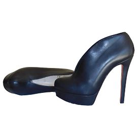 Escarpins Christian Louboutin en cuir noir Noir