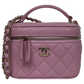 Chanel Vanity Pequena Mala em Couro Caviar Rosa Ferragens Douradas 22S Outro