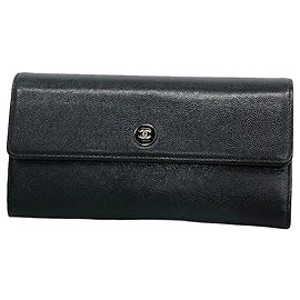Portafoglio lungo Chanel in pelle di vitello martellata nera Nero