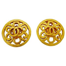 Chanel vergoldete Clip-Ohrringe Golden