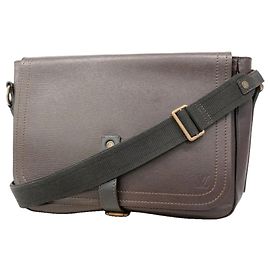 Louis Vuitton Utah Schultertasche M92071 Braun