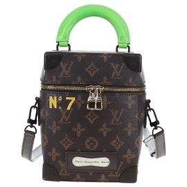 Louis Vuitton Vertical Box Trunk No.7 Trunk L'Oeil Vintage Monogram Canvas Marrom