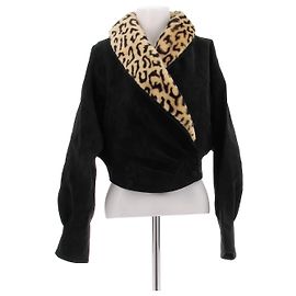Autre Marque Schwarze Jacke mit Tierfell Schwarz
