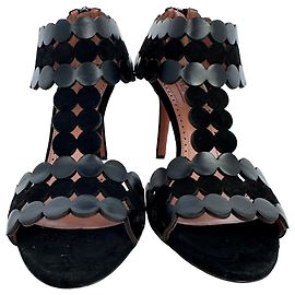 Alaïa Scalloped T-Strap Sandal Heels in Black Suede Black