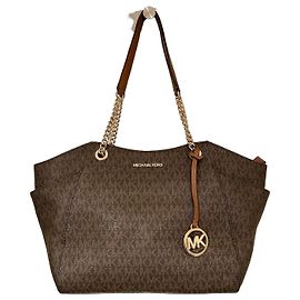 a icónica Michael Kors Jet Set Travel Large Chain Shoulder Tote Marrom