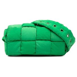 Bottega Veneta Mini Nylon Intrecciato Padded Tech Cassette Gürteltasche Grün Grün