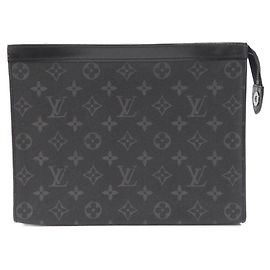 Louis Vuitton Pochette Voyage Monogram Eclipse Pouch Schwarz