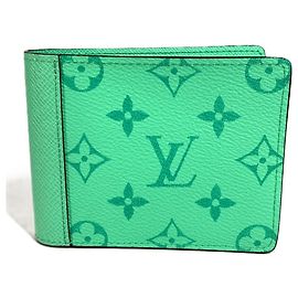 Portefeuille Compact Louis Vuitton Taigarama Vert