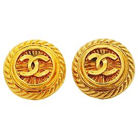 Brincos de pressão Chanel Coco Mark Circle Gold Dourado